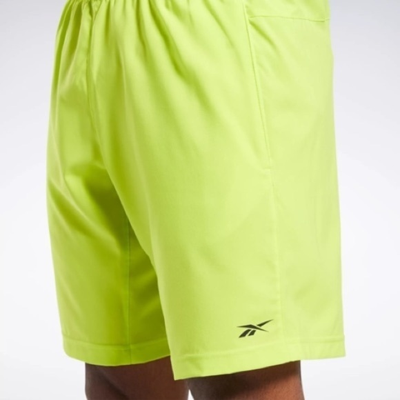 Reebok WORKOUT READY WOR Woven SHORTS in Acid Yellow Size S - Picture 4 of 10